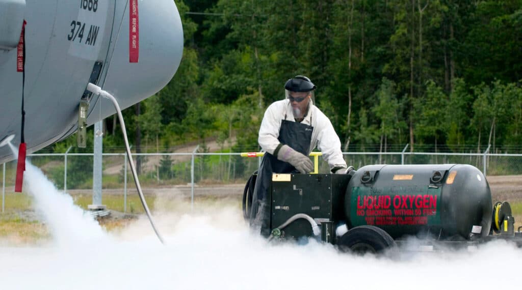 What Does Liquid Oxygen Look Like W D T L L?